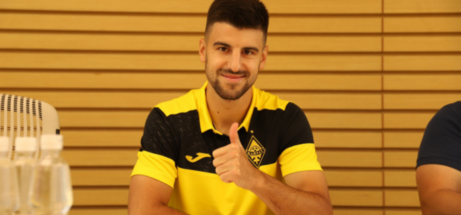Fotbalová senzace: Hráč Kairat se stěhuje do Chelsea – komentuje agent