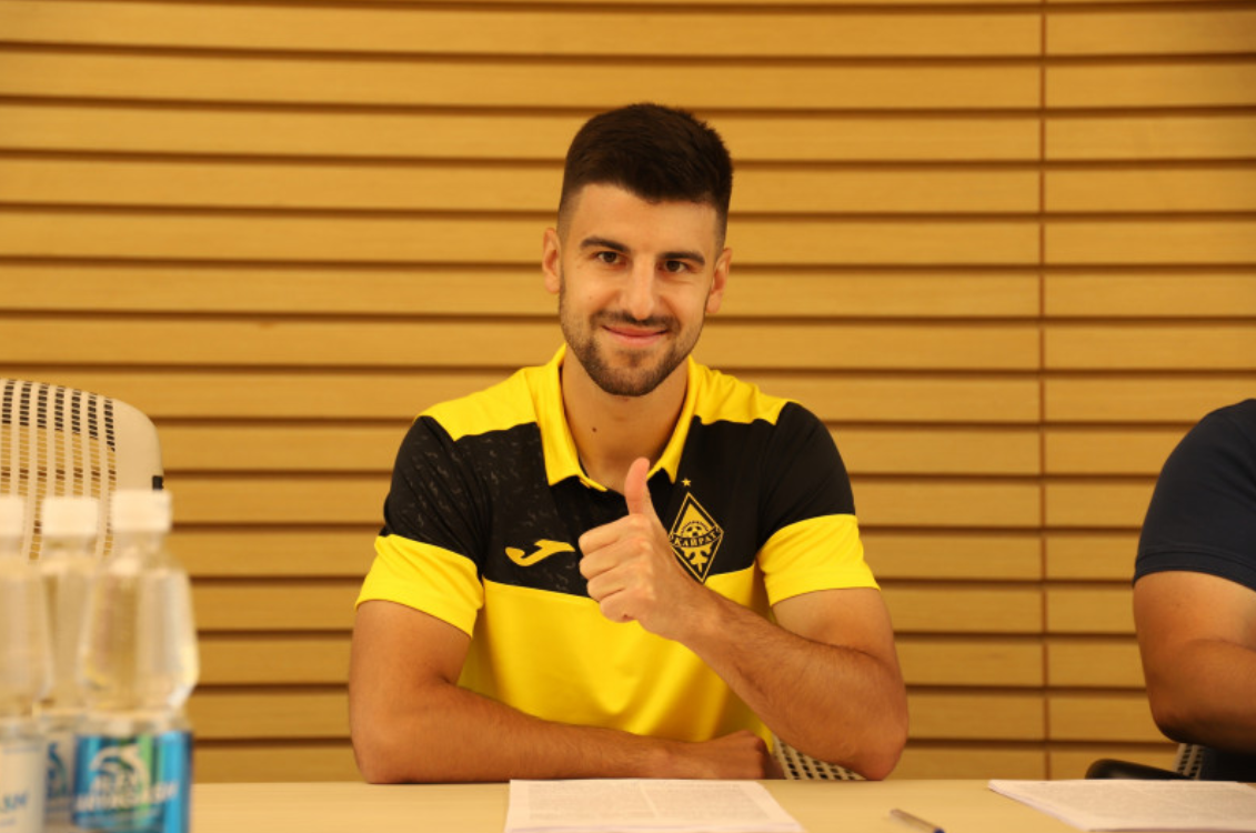 Fotbalová senzace Hráč Kairat se stěhuje do Chelsea – komentuje agent