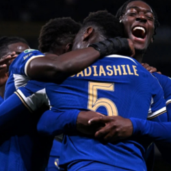 Chelsea podepsala 8letou smlouvu s talentovaným záložníkem ze Saint-Etienne! Co to pro klub znamená?