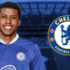 Fotbalista Chelsea Andrei Santos se ve Francii stal obětí loupeže